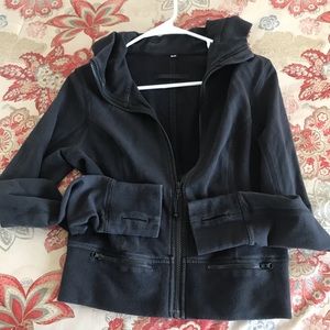 Size 8 lululemon hoodie